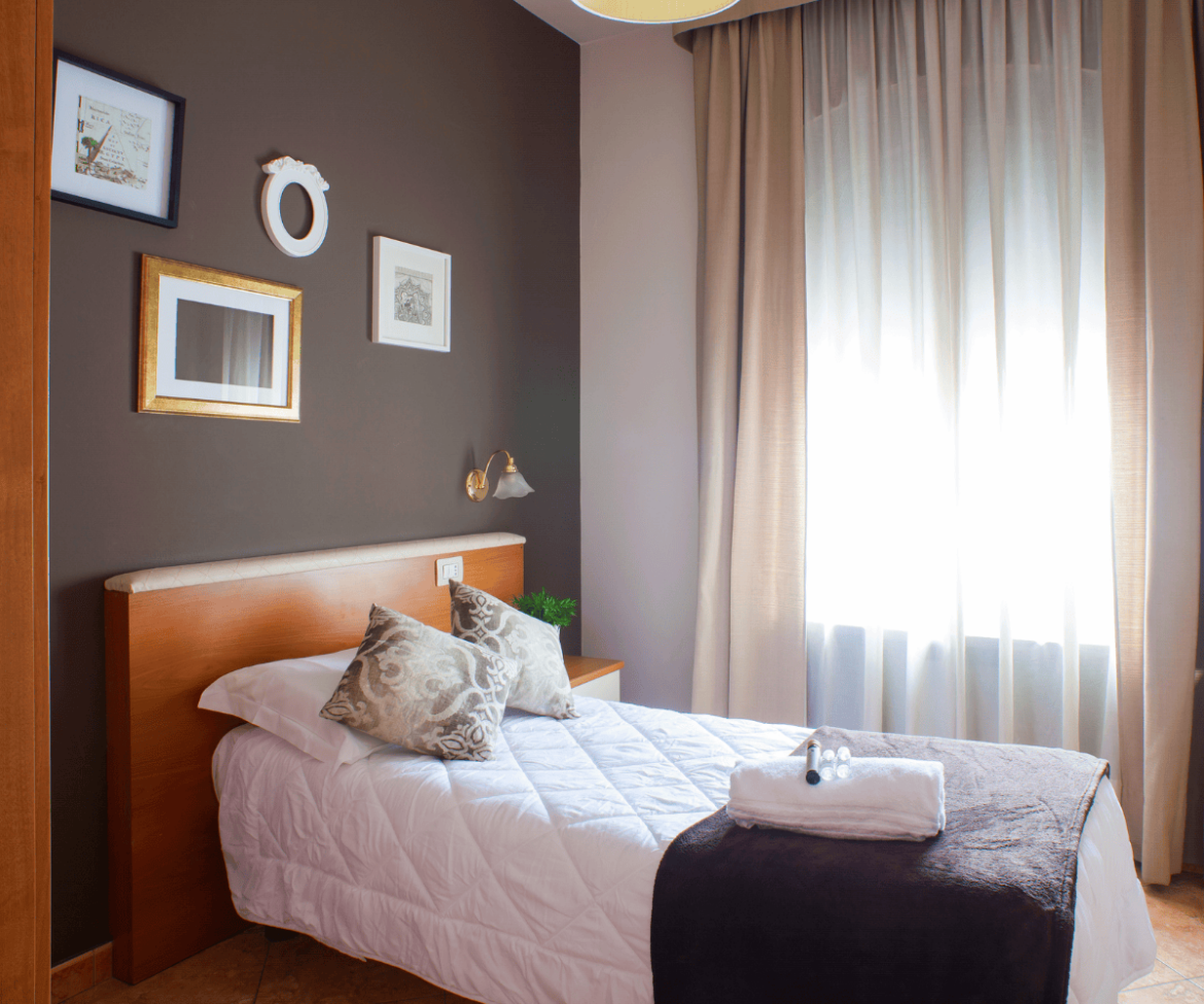 Standard Single Room